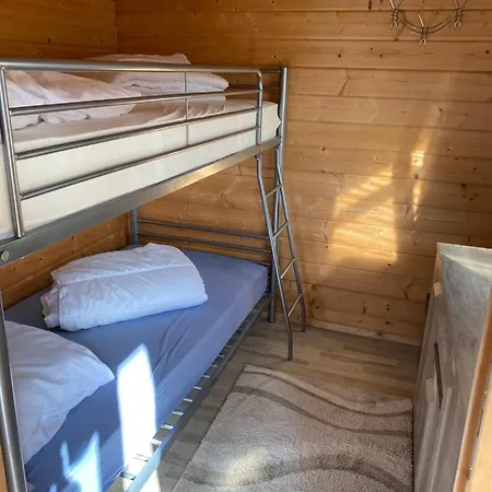 Poppes Ranch Bauerhof & Campingplaetze Semesterbostad *
