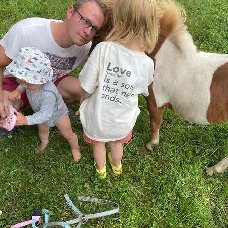 Poppes Ranch Bauerhof & Campingplaetze Semesterbostad