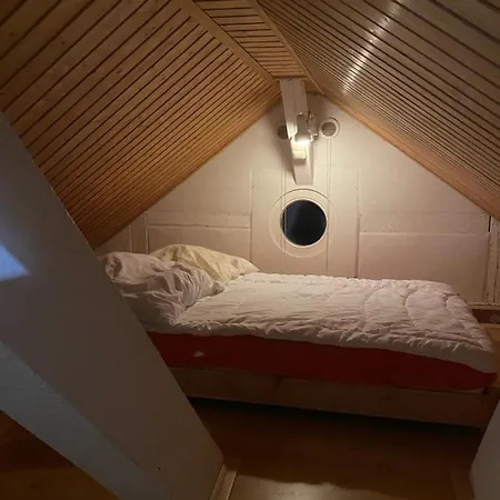 Semesterbostad Poppes Ranch Bauerhof & Campingplaetze